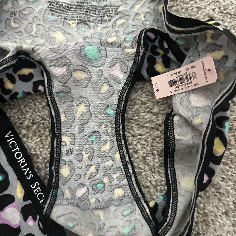 Victoria’s Secret Leopard Print Multicolor Hiphugger panty - Picture 5 of 6